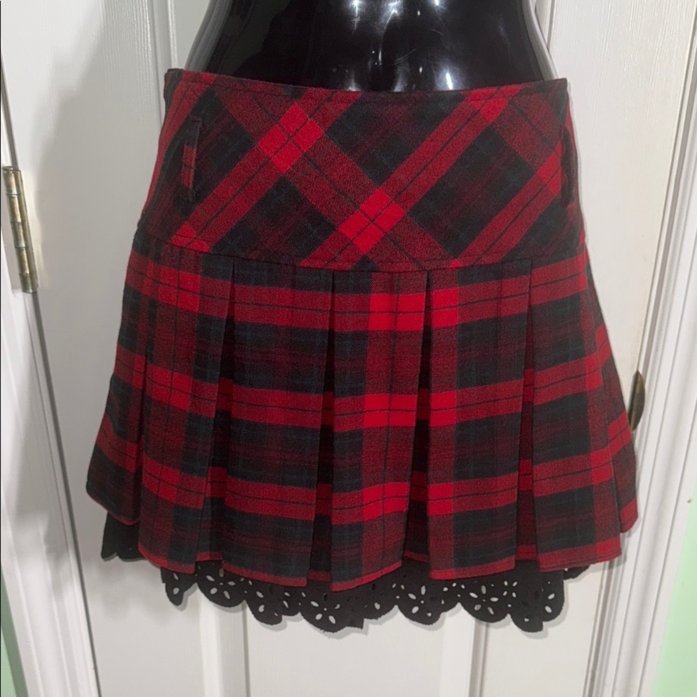 MZG Red & Black Tartan Plaid Pleated Mini Skirt Scottish Irish No Size Tag Med
